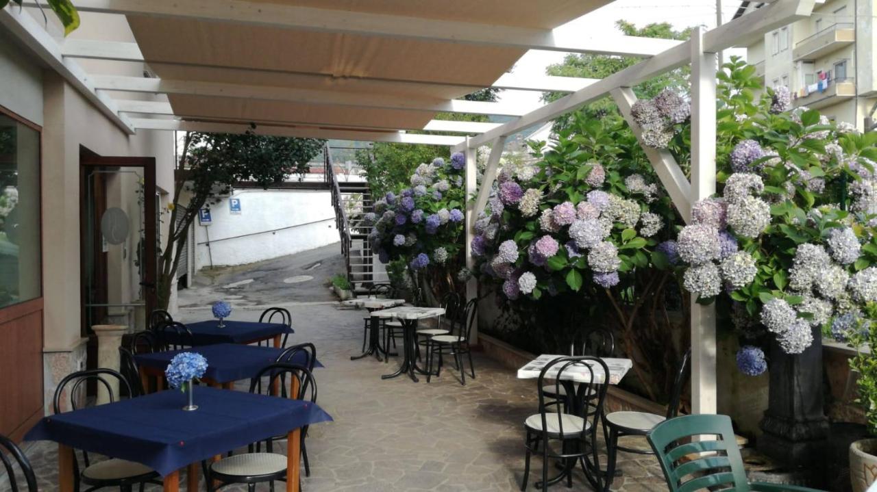 Hotel Caligiuri Decollatura Exterior photo